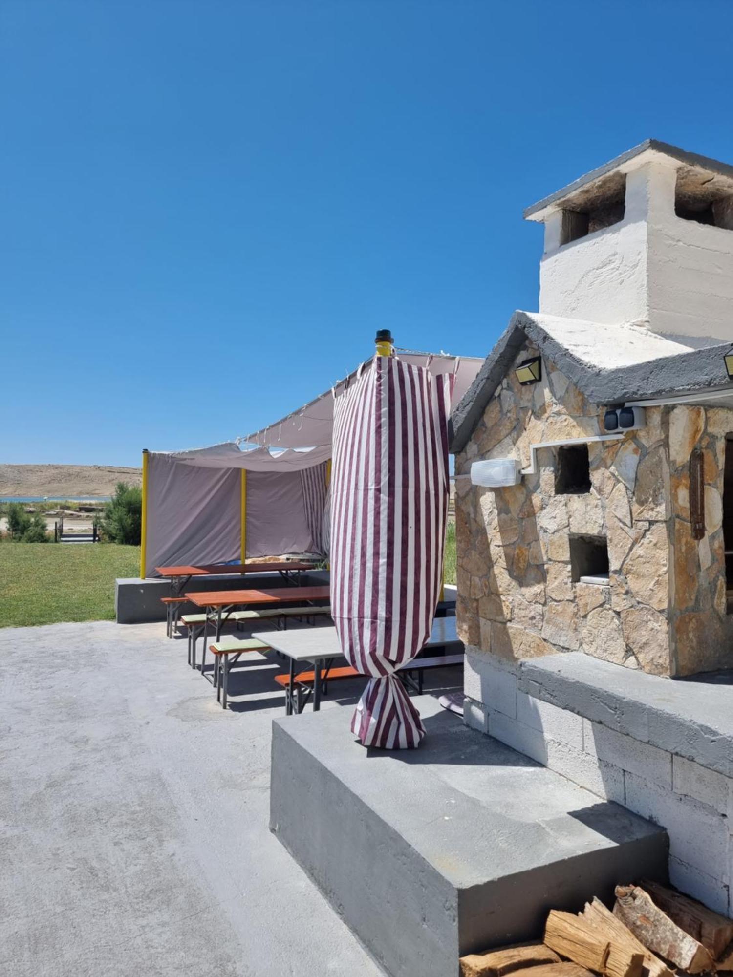 Apartmani Alen Dinjiška Exteriör bild