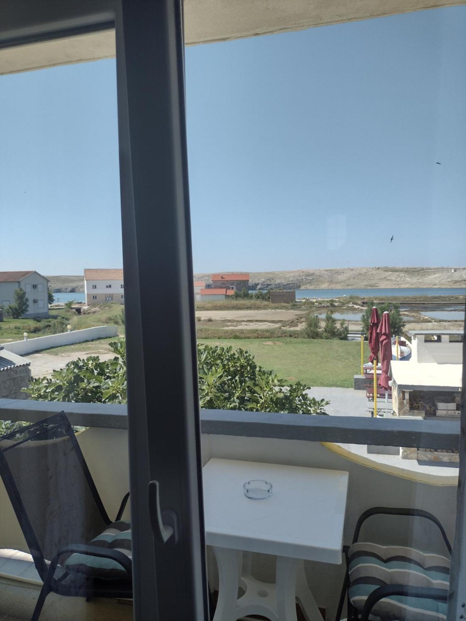 Apartmani Alen Dinjiška Exteriör bild